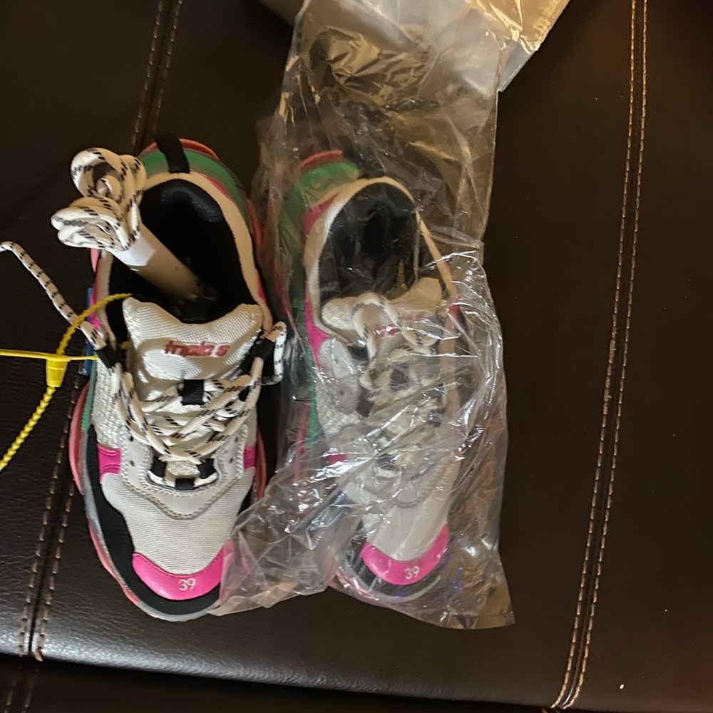 Balenciaga Triple S
